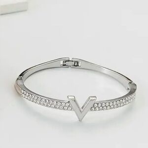 NEW | Victoria Silver Bracelet with Zirconia 💎